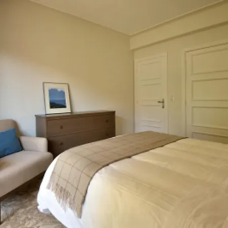 Appartement One Bed Just Minutes Walk From The Croisette And The Palais In A Secure 1693
